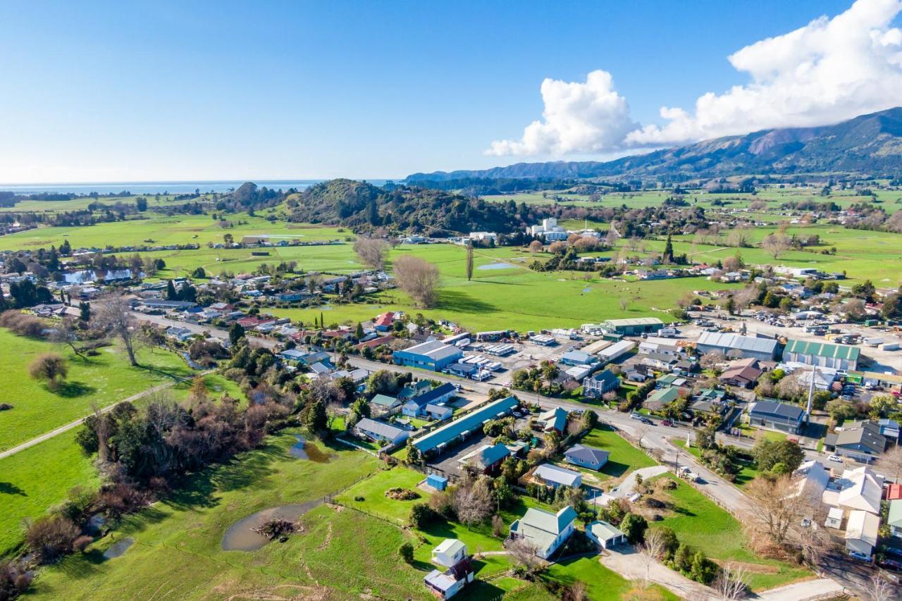 Anatoki Lodge Motel Takaka Buitenkant foto