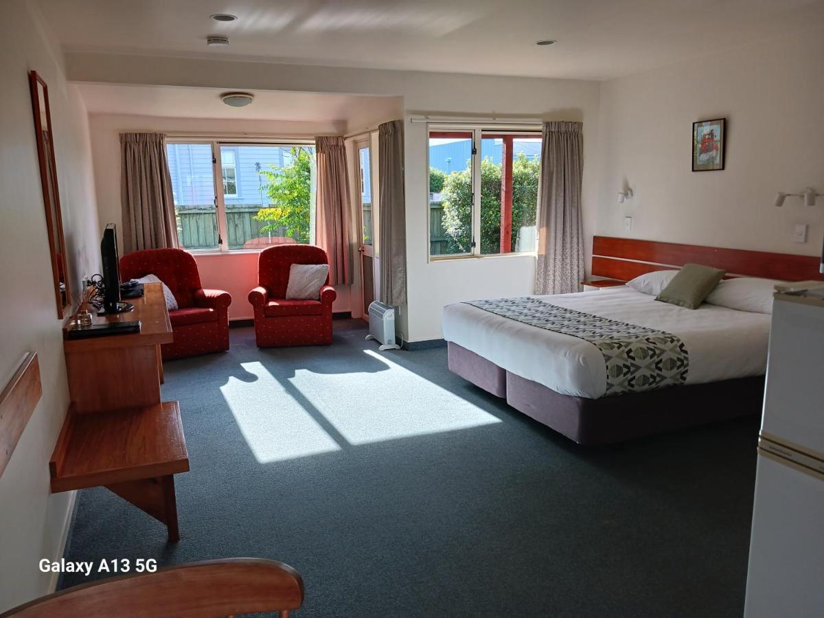 Anatoki Lodge Motel Takaka Buitenkant foto