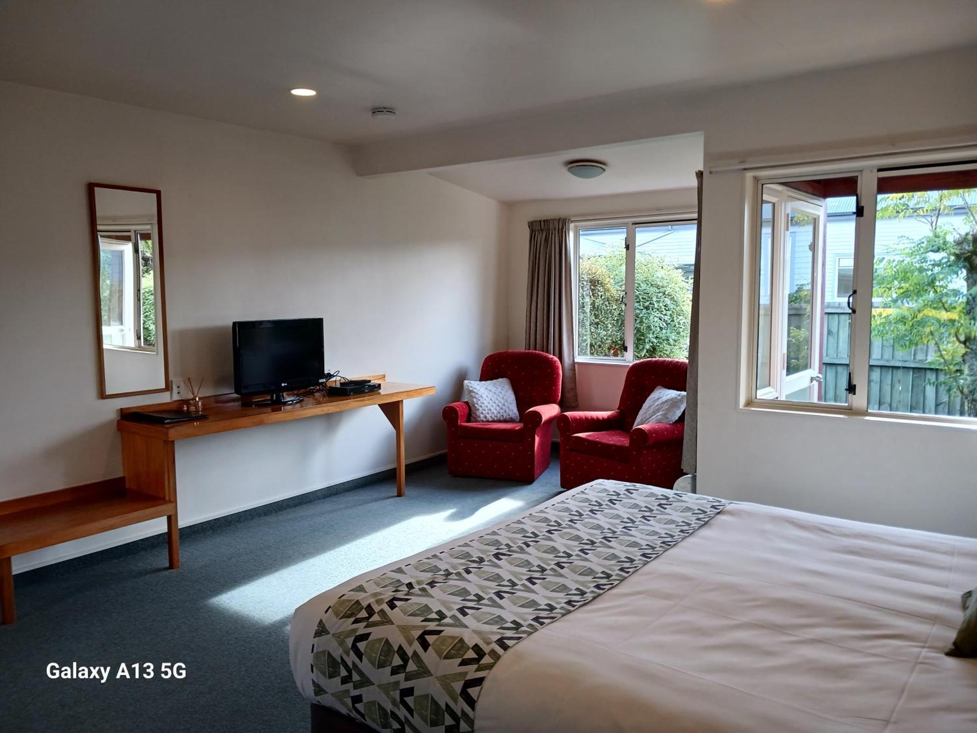 Anatoki Lodge Motel Takaka Buitenkant foto